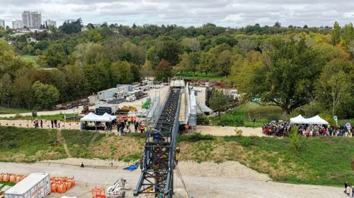 Passerelle piéton et vélo à Blois : une étape clé franchie avant...