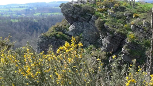 Orne : une chute mortelle sur le site de la roche d'Oëtre