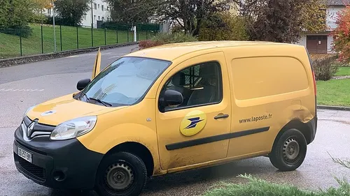 Prades : deuxième jour de grève au centre courrier