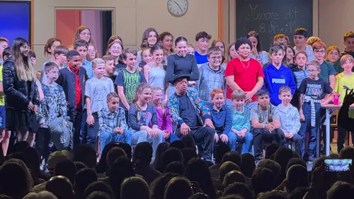 Salle comble pour Booder à Fest’Ille Rire : une soirée...