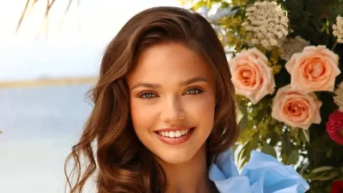 La Miss du Jour : Déborah , 18 ans, élue Miss Roussillon après Miss...