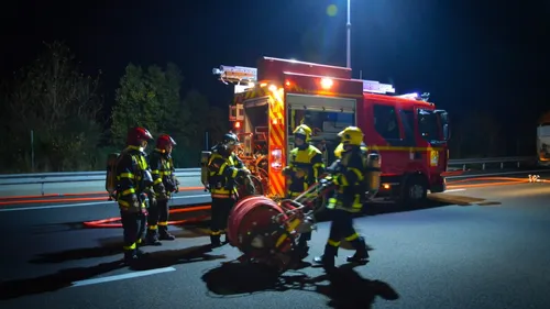 Incendie à Toreilles : le feu "fixé", puis "maîtrisé" cette nuit