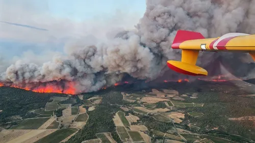 Un incendie de la taille de la ville de Paris : Le point sur la...