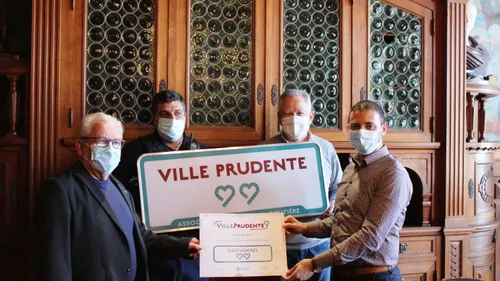 Port-Vendres reçoit son diplôme ville prudente 