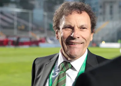 Pelouse chauffée : l'ASSE va payer ; les comptes au beau fixe