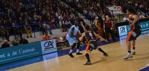 Basket : la Chorale doit gagner au Mans pour espérer