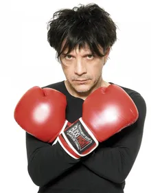 Nicola Sirkis compare l’extrême droite à Hitler