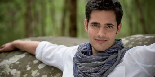 Yoann Fréget évoque son bégaiement