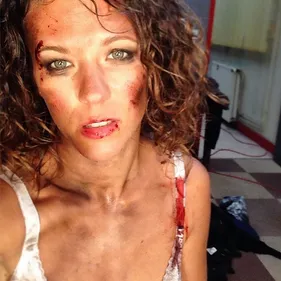 Lorie, une femme battue