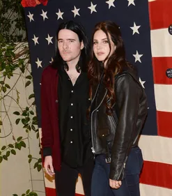 Lana Del Rey a rompu ses fiançailles