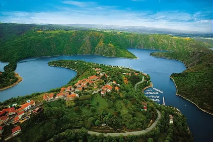 Saint-Victor-sur-Loire : baignade interdite à cause des algues