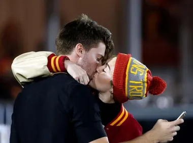 Miley Cyrus et Patrick Schwarzenegger ensemble