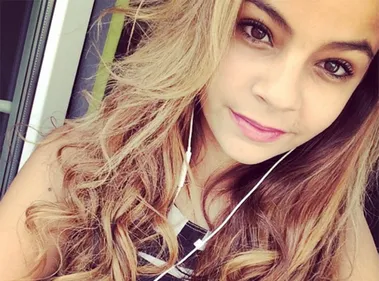 Sindy (Team BS) victime de harcèlement au collège