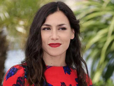 Olivia Ruiz prise pour une star du X