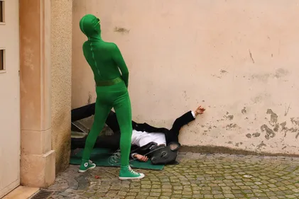 Super Skunk dans un clip vidéo