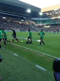 Des stars, des buts et une très belle fête à Geoffroy-Guichard !