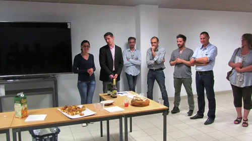 Remise des iPhones - iPads mini à l'Espace Culturel et Technique...