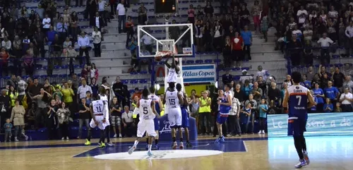 Basket : la Chorale entame sa tournée régionale à Bourg-en-Bresse