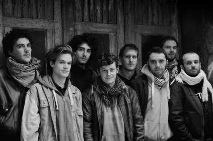 Barrio Populo dans le tram à Saint-Etienne