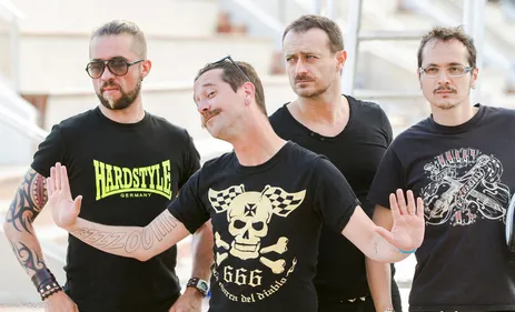 Les Fatals Picards en concert à Saint-Etienne