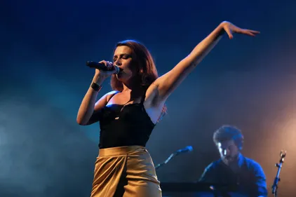 Elodie Frégé : les photos de son concert à Veauche