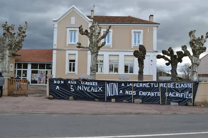 Loire : des parents d'élèves opposés aux classes à plusieurs niveaux