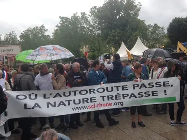 Saint-Etienne : ils veulent relancer le dossier A45