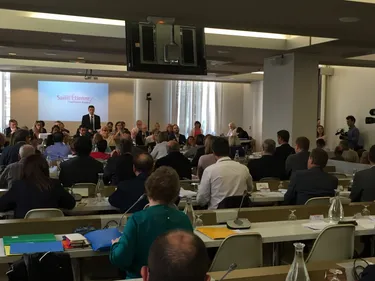 Quelle place pour les femmes en politique dans la Loire et la région ?