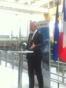 Accueil de migrants en Auvergne-Rhône-Alpes : Wauquiez n'en veut pas