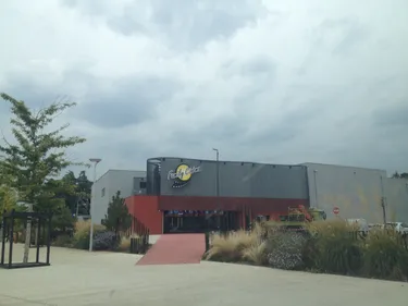 Saint-Just-Saint-Rambert : le projet d'extension du Family Cinéma...