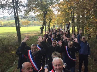 Près de 1000 personnes mobilisées contre la prison de...