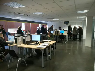 Saint-Etienne : une cyber-base pour épauler les demandeurs d'emploi...