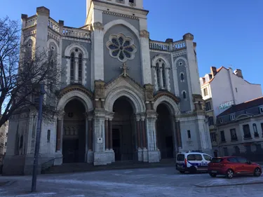 Incendie de la crèche de la cathédrale : "une bêtise de gamin" pour...