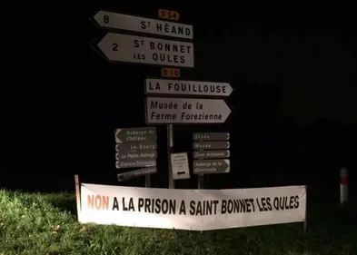 Saint-Bonnet-les-Oules de nouveau mobilisé contre la future maison...