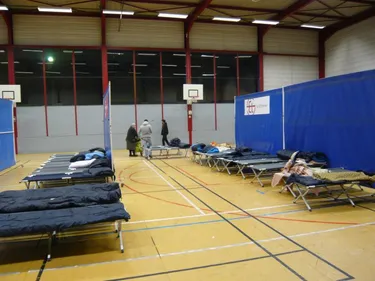 Le collectif ligériens "Pour que personne ne dorme à la rue"...