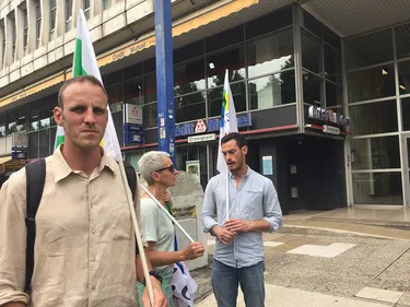 Education : les syndicats défendent les personnels dits "précaires"...