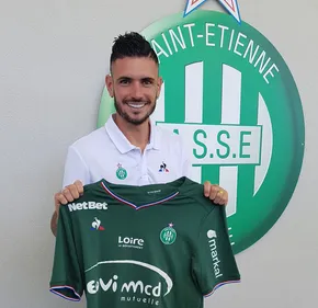 Nouvelle tuile pour l'ASSE : Cabella ne jouera pas à Marseille