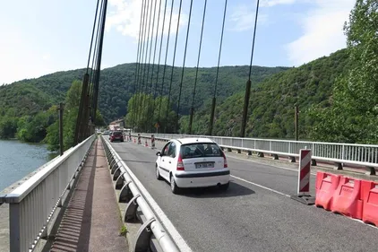 Transports scolaires : le parcours du combattant pour une...