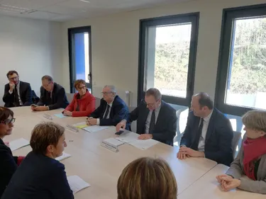 Plus de 2 000 dossiers pour les assistantes sociales dans les...