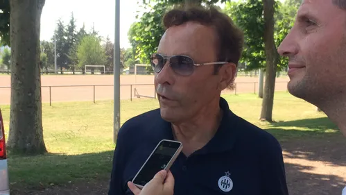 Deux matches de suspension pour... Roland Romeyer !