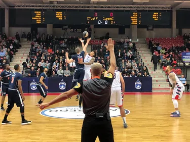 Basket : la Chorale s'en sort à Charleville
