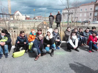 Roanne : quand les enfants confectionnent un hôtel à insectes