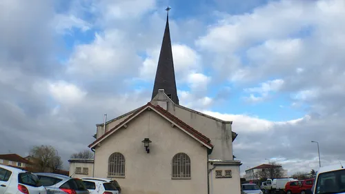 L'affaire du Père Peyrard ébranle à nouveau le diocèse de...