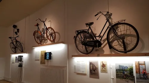 Le vélo urbain s'invite au musée d'Art et d'Industrie