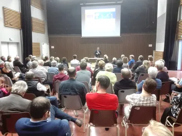 Roanne : Yves Nicolin en service après vente