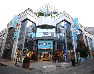 Saint-Etienne : c'est la désertion dans la galerie Dorian