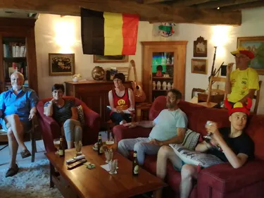 France-Belgique, vu de chez des Belges qui tiennent un gîte à Cottance