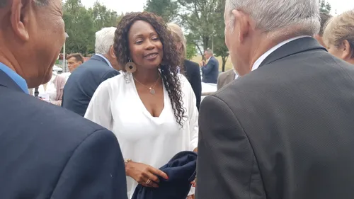 Laura Flessel en visite dans la Loire : "je ne suis pas magicienne"