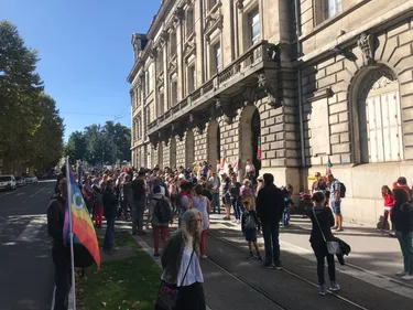 Saint-Etienne : plusieurs centaines de marcheurs pour le climat