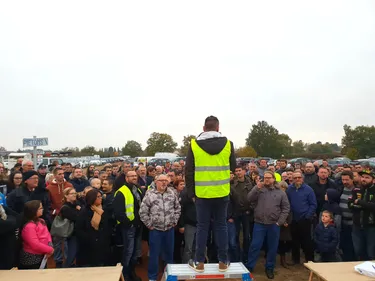 Manif des gilets jaunes : à Saint-Etienne, la déclaration de...